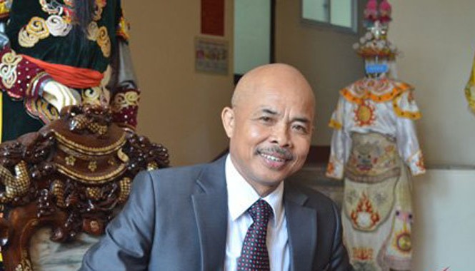 NS Hán Văn Tình nhập viện vì ung thư phổi di căn Nghệ sĩ Hán Văn Tình nổi tiếng với vai Chu Văn Quềnh trong phim Đất và người.