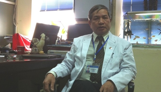 Thiếu hụt bác sĩ khám nghiệm tử thi Phó Viện trưởng Viện Pháp y Quốc gia Ngô Hường Dũng. Ảnh: Bảo Hà.