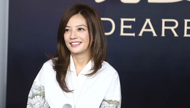Vợ chồng Triệu Vy đầu tư 400 triệu USD vào Alibaba Vợ chồng Triệu Vy hiện là cổ đông lớn nhì Alibaba Pictures. Ảnh: Bloomberg.