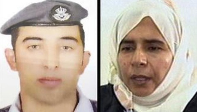 Bản tin 14H: IS đòi thả nữ chiến binh 'lúc mặt trời lặn' Phi công Jordan Muath al-Kaseasbe (trái) và Sajida al-Rishawi, một nữ tù nhân Iraq đang bị giam ở Jordan. Ảnh: AP.