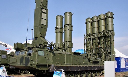Sức mạnh S-300VM khiến Nga tự tin hơn ở Syria Một hệ thống S-300VM của Nga. Ảnh: Wikipedia.