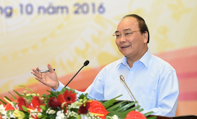 Giảm nghèo, không để ai bị bỏ lại đằng sau Thủ tướng Nguyễn Xuân Phúc phát biểu tại Hội nghị.
