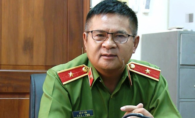 Tướng công an 'tiết lộ' quá trình truy bắt nghi can hành hạ bé trai Thiếu tướng Hồ Sỹ Tiến.