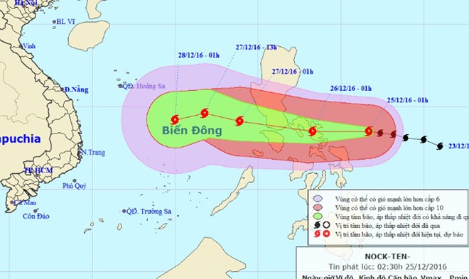 Bão Nock-ten giật trên cấp 17 tiến về biển Đông Dự báo đường đi và khu vực ảnh hưởng của bão. Ảnh: NCHMF.