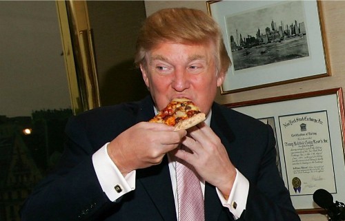 Thói quen ăn uống của các tổng thống Mỹ Donald Trump là người thích đồ ăn nhanh. Ảnh: Evan Agostini.