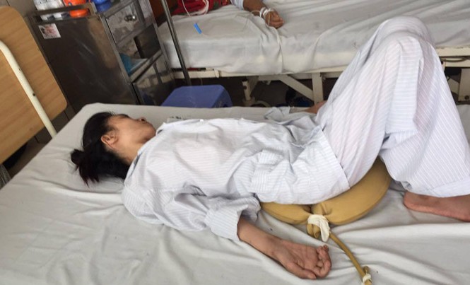 Liệt tứ chi, tổn thương thần kinh vì ngộ độc chì Liệt tứ chi, tổn thương thần kinh vì ngộ độc chì