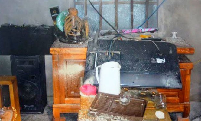 Hà Tĩnh: Khởi tố vụ phá nhà Trưởng công an xã Tài sản của gia đình ông Giáp bị các đối tượng kéo đến đập phá.