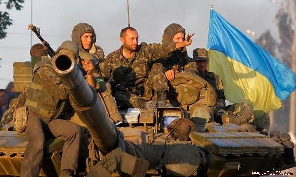 Chính quyền Ukraine gãy chống lưng khi nổ súng ở Donetsk Chính quyền Ukraine nhận nhiều thất bại sau chiến dịch miền đông