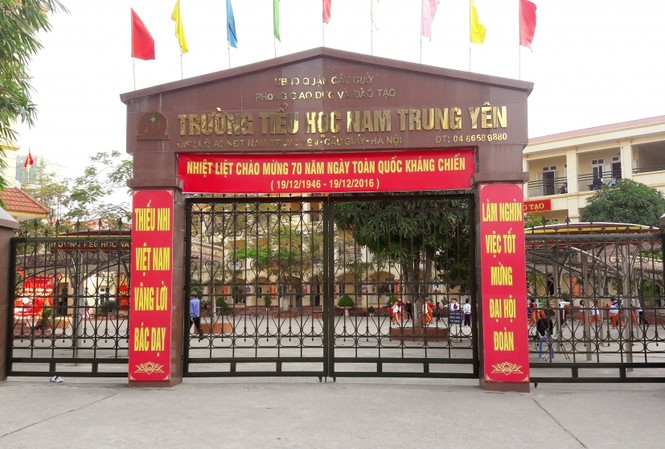 Lùm xùm ở trường Nam Trung Yên: Nguyên hiệu phó đã đi làm trở lại Lùm xùm ở trường Nam Trung Yên: Nguyên hiệu phó đã đi làm trở lại