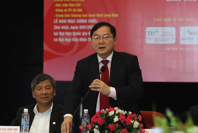 25 tỉnh, thành tham gia Chủ nhật đỏ 2017 Ông Lê Xuân Sơn – Tổng biên tập Báo Tiền Phong, Trưởng Ban tổ chức Chủ nhật Đỏ 2017 .