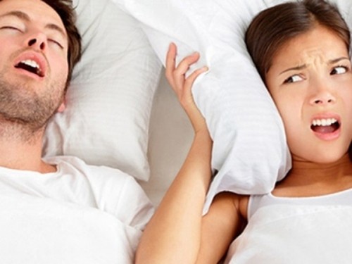 Những cách đơn giản giúp bạn thôi ngủ ngáy Ảnh minh họa