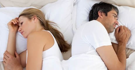 Ngoại tình vì chồng quá... hiền Ảnh minh họa