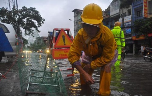 Hà Nội: Khẩn trương chuẩn bị ứng phó với cơn bão số 7 Hà Nội: Khẩn trương chuẩn bị ứng phó với cơn bão số 7