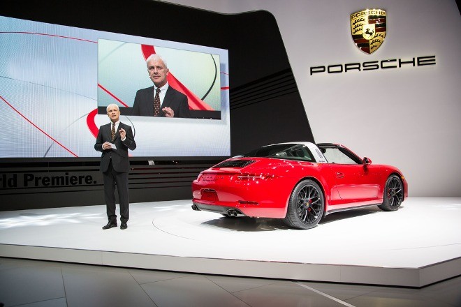 Porsche 911 Targa 4 GTS giá gần 8 tỷ đồng tại Việt Nam Porsche 911 Targa 4 GTS giá gần 8 tỷ đồng tại Việt Nam