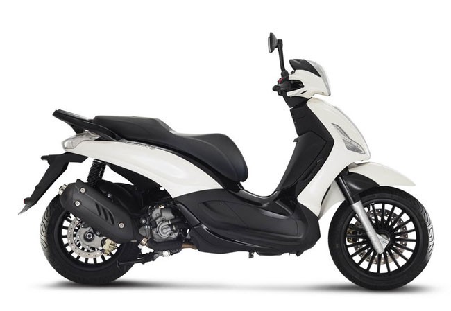 Vì sao Piaggio Việt Nam triệu hồi hơn 600 xe? Có 2 chiếc Piaggio Beverly 125 i.e, 359 chiếc Vespa GTS 125 i.e và 267 chiếc Vespa LXV 125 i.e trong diện phải triệu hồi.