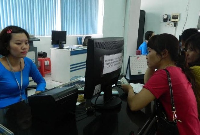 Mạng thông, ga thoáng trong ngày đầu bán vé tàu tết Mạng thông, ga thoáng trong ngày đầu bán vé tàu tết