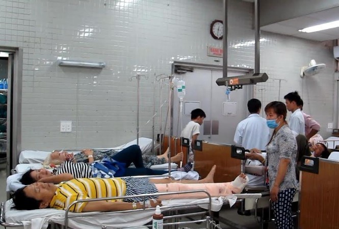 Xe cứu thương đâm xe bồn, tài xế tử vong tại chỗ Nạn nhân tai nạn hy hữu tại khoa cấp cứu, Bệnh viện Chợ Rẫy TPHCM. Ảnh do bệnh viện cung cấp.