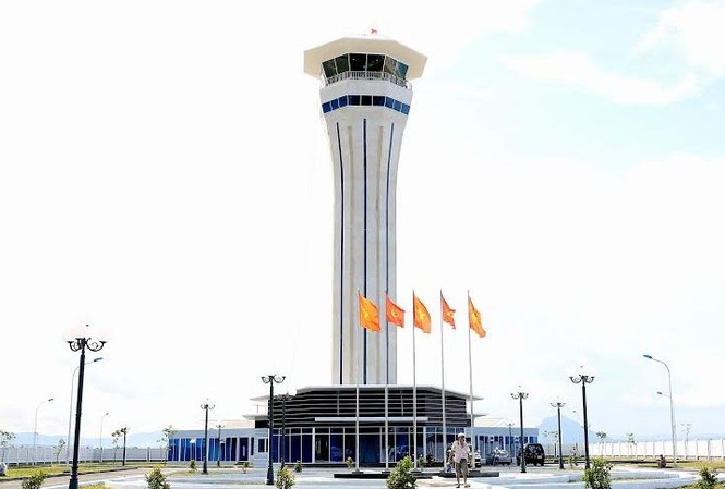 Đưa đài không lưu chuẩn quốc tế tại Tuy Hoà vào hoạt động Đài kiểm soát không lưu Cảng hàng không Tuy Hoà