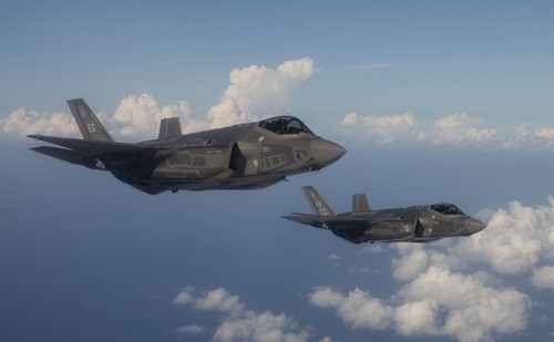 Hãng chế tạo tiêm kích F-35 hứa giảm giá sau khi gặp Trump Tiêm kích F-35A của Mỹ. Ảnh: Không quân Mỹ.