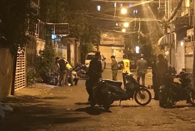 Truy sát kinh hoàng trong đêm Sài Gòn, một người tử vong Lực lượng chức năng điều tra vụ việc.