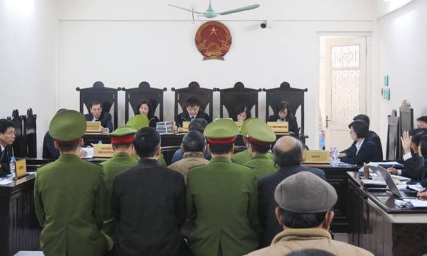 Đại án Vinashinlines: Tổng Cty Hàng hải phải gánh nợ hơn 6.000 tỷ Phiên tòa xét xử Giang Kim Đạt.