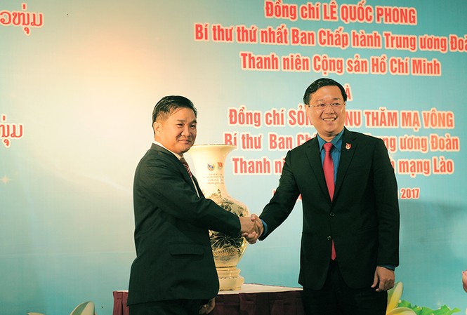 Tăng cường hoạt động hợp tác hữu nghị thanh niên Việt Nam - Lào Bí thư thứ nhất T.Ư Đoàn TNCS Hồ Chí Minh Lê Quốc Phong và Bí thư T.Ư Đoàn TNNDCM Lào Sỏn-Thạ-Nu-Thăm-Mạ-Vông hội đàm sáng 6/9