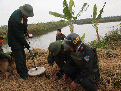 Luân chuyển ban lãnh đạo công an huyện Tiên Lãng Công an Tiên Lãng là đơn vị chủ chốt trong vụ phá nhà ông Đoàn Văn Vươn