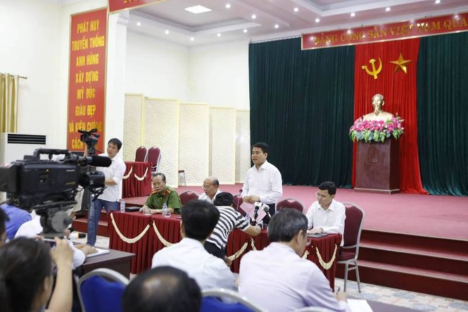 Chủ tịch Hà Nội đề nghị bà con thả người và tháo chướng ngại vật - ảnh 3