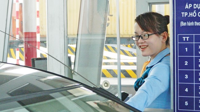 Nụ cười nơi cửa ngõ Sài Gòn - ảnh 2