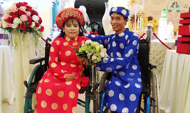 Viên mãn cho những cặp đôi “khuyết” - ảnh 2