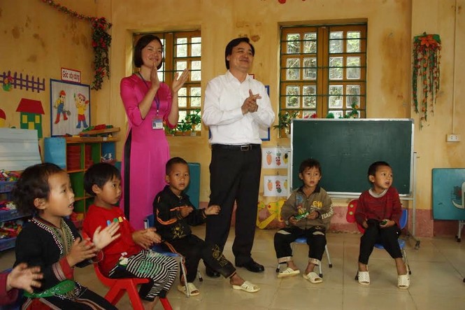Sắp xếp lại hàng nghìn điểm trường vùng cao - ảnh 1