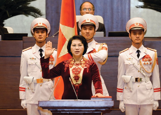 Khi niềm tin trở thành 'thảm đỏ' - ảnh 1