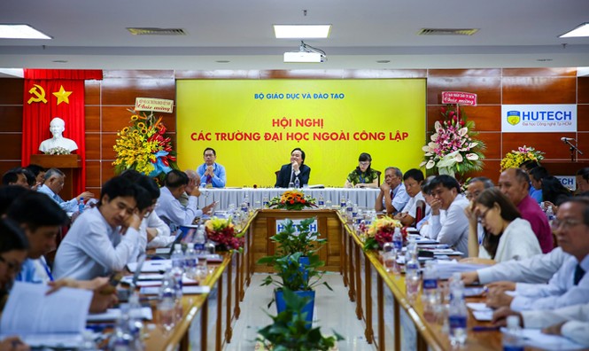 Đại học ngoài công lập: Đòi bình đẳng với trường công - ảnh 1