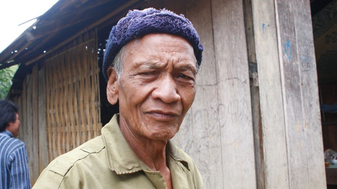 Trở lại “làng ma“ - ảnh 2
