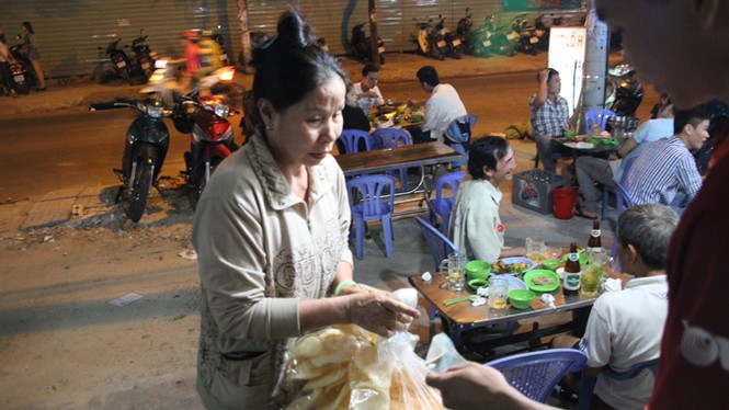 “Xóm 77” giữa Sài Gòn - ảnh 1