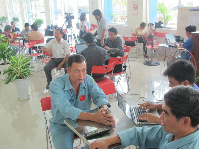 TRỰC TIẾP: Máy bay Malaysia vẫn mất tích bí ẩn - ảnh 16