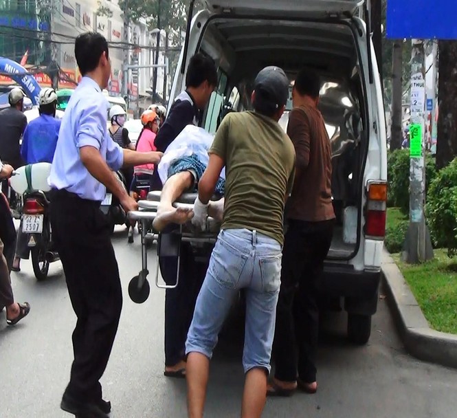 Phát hiện thi thể nam thanh niên trong quán kem - ảnh 1