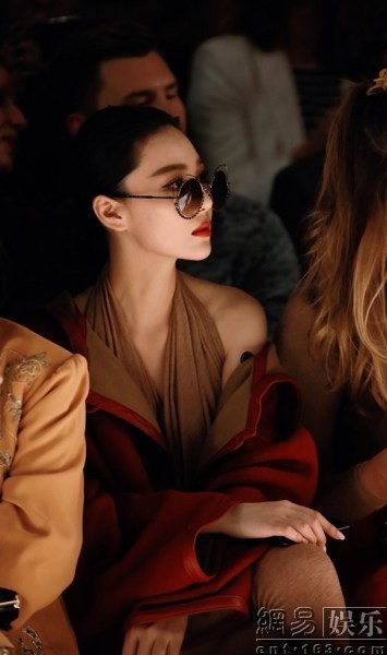 'Bom sex' Trương Hinh Dư quyến rũ đầy ma lực - ảnh 3