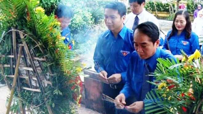 Nhiều hoạt động ý nghĩa kỷ niệm Ngày truyền thống Hội LHTNVN - ảnh 3