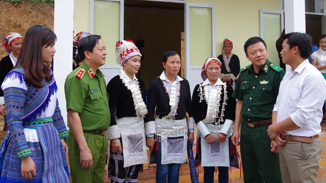 Khánh thành nhà văn hóa cộng đồng trên biên giới - ảnh 1