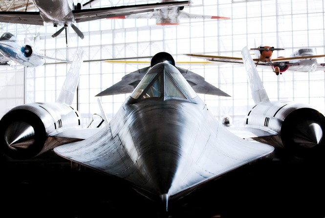Tận thấy ‘Huyền thoại Chiến tranh Lạnh’ SR-71 Blackbird - ảnh 4