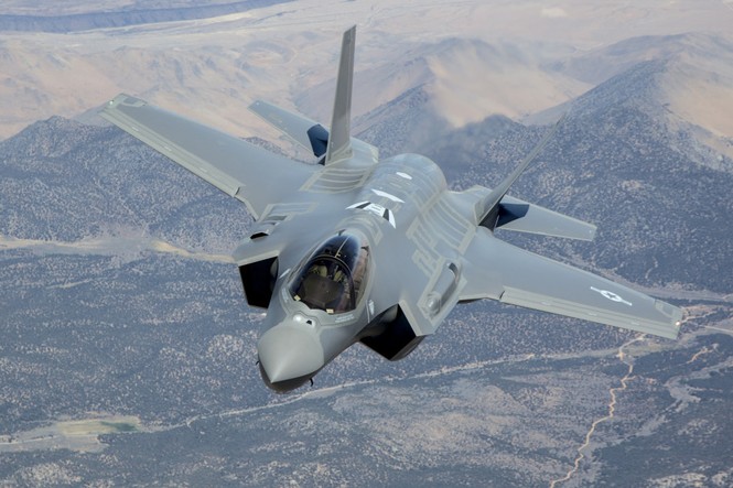 Phiền nhiễu như thử siêu chiến đấu cơ F-35 - ảnh 3