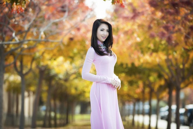 Jennifer Chung đẹp tinh khôi sáng đầu năm với áo dài - ảnh 7
