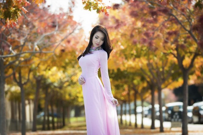 Jennifer Chung đẹp tinh khôi sáng đầu năm với áo dài - ảnh 8