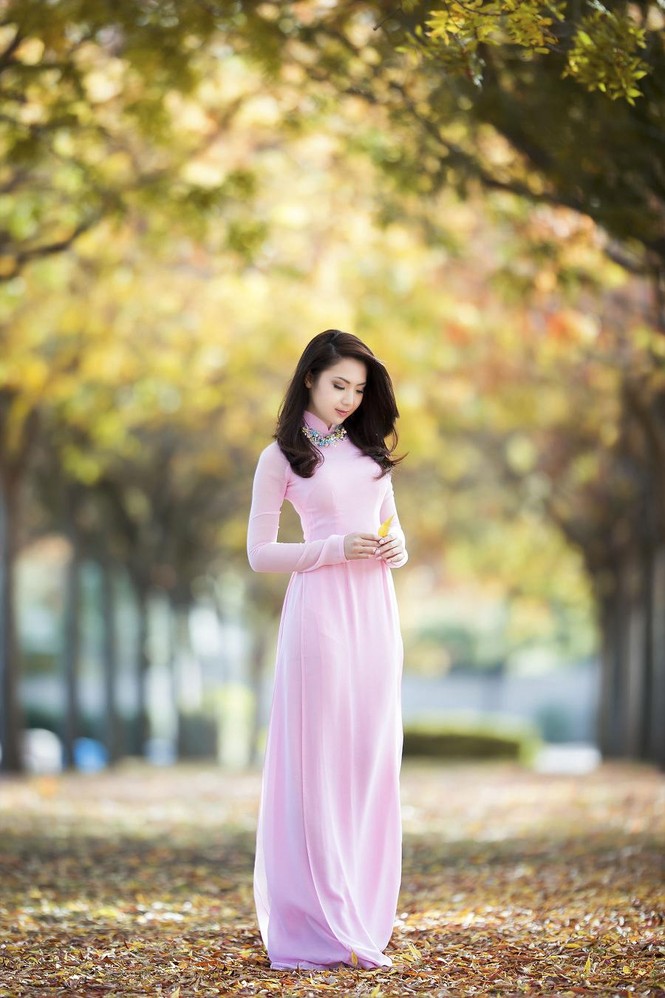 Jennifer Chung đẹp tinh khôi sáng đầu năm với áo dài - ảnh 9