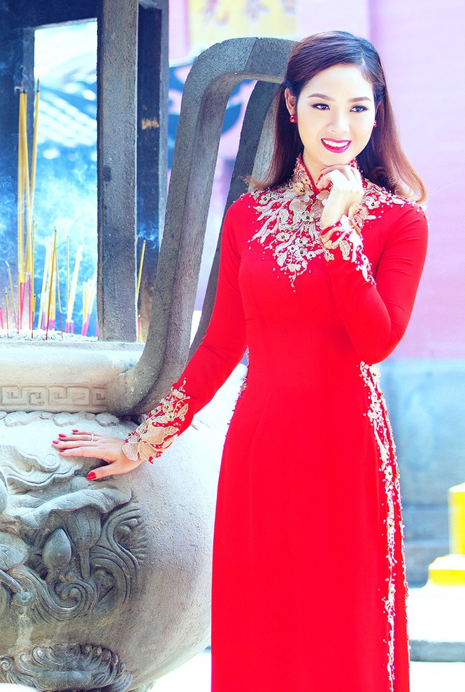 Hoa hậu Mai Phương 'tái xuất', trẻ đẹp ngỡ ngàng - ảnh 8