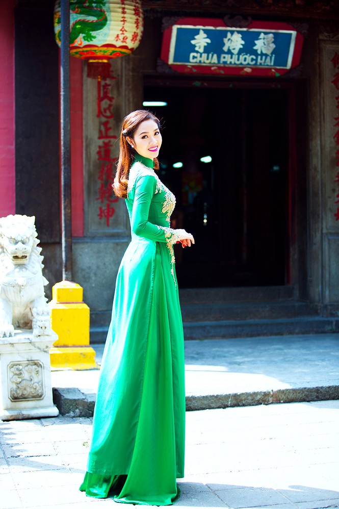 Hoa hậu Mai Phương 'tái xuất', trẻ đẹp ngỡ ngàng - ảnh 12
