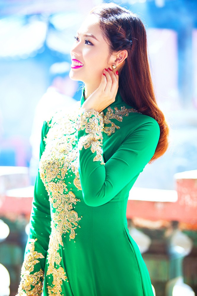 Hoa hậu Mai Phương 'tái xuất', trẻ đẹp ngỡ ngàng - ảnh 10