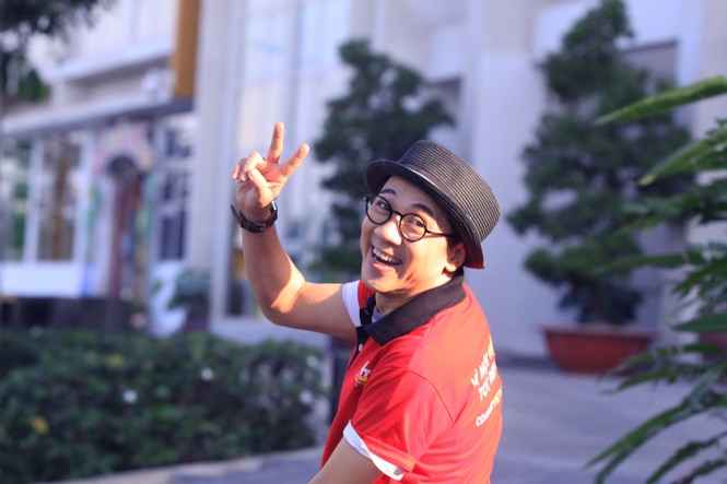 'Người tình' Tùng Hero thẹn thùng khi hát trước mặt Trương Ngọc Ánh - ảnh 7