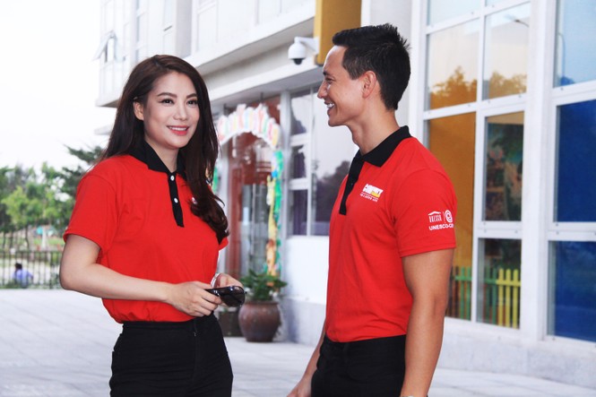 'Người tình' Tùng Hero thẹn thùng khi hát trước mặt Trương Ngọc Ánh - ảnh 4